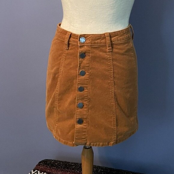 YMI Corduroy Button-Front Mini Skirt Sz 1 - Picture 1 of 3